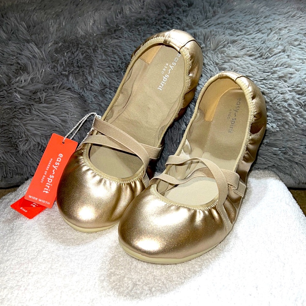 Easy Spirit SEGIZELA3 Gold Women’s Ballet Flats Size 9 1/2 Wide NWT